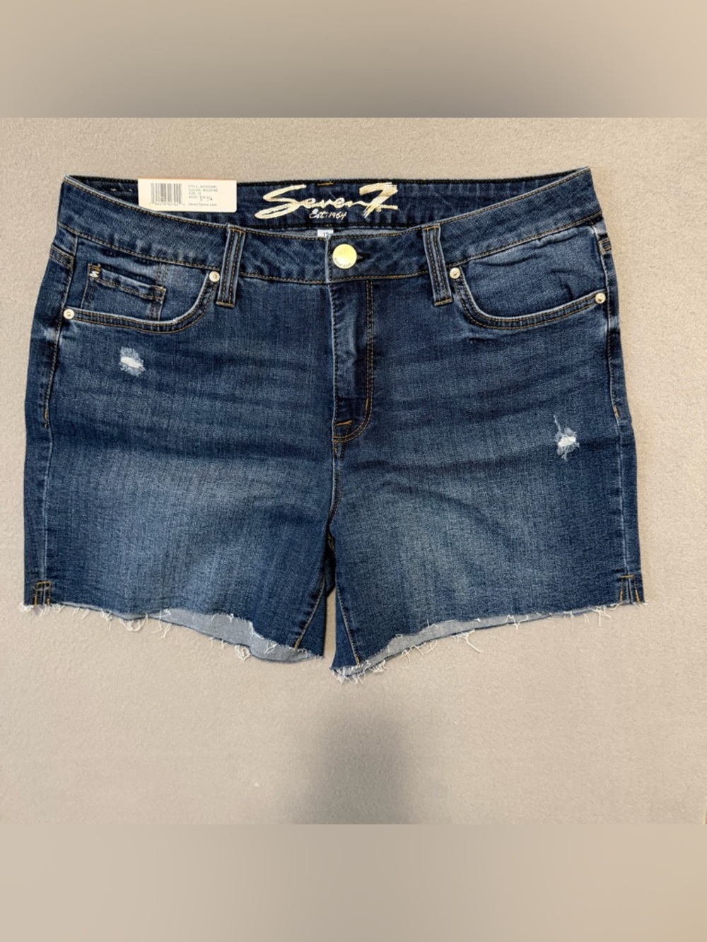 Seven7 Women's Dark Blue Denim Cutoff Shorts 5 in length New with Tags $59